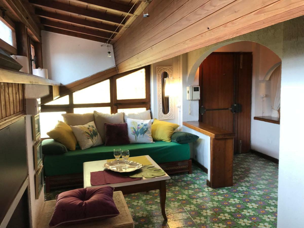 Апартаменты La Soffitta Bohemien Верона Экстерьер фото