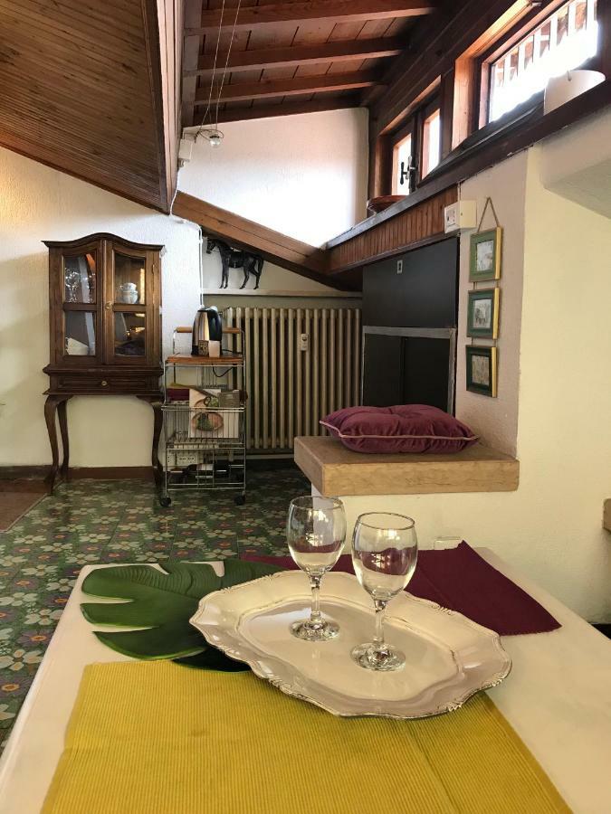 Апартаменты La Soffitta Bohemien Верона Экстерьер фото