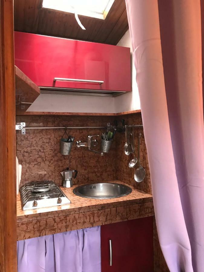 Апартаменты La Soffitta Bohemien Верона Экстерьер фото